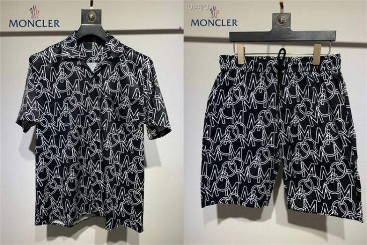 Picture of Moncler Shirt Pant Suits _SKUMonclerS-XXL12yn7624164